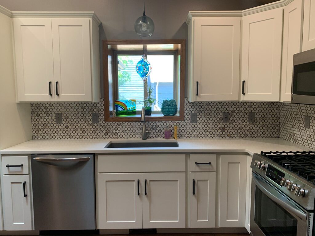 modern kitchen design achieved through a kitchen remodel without demolition